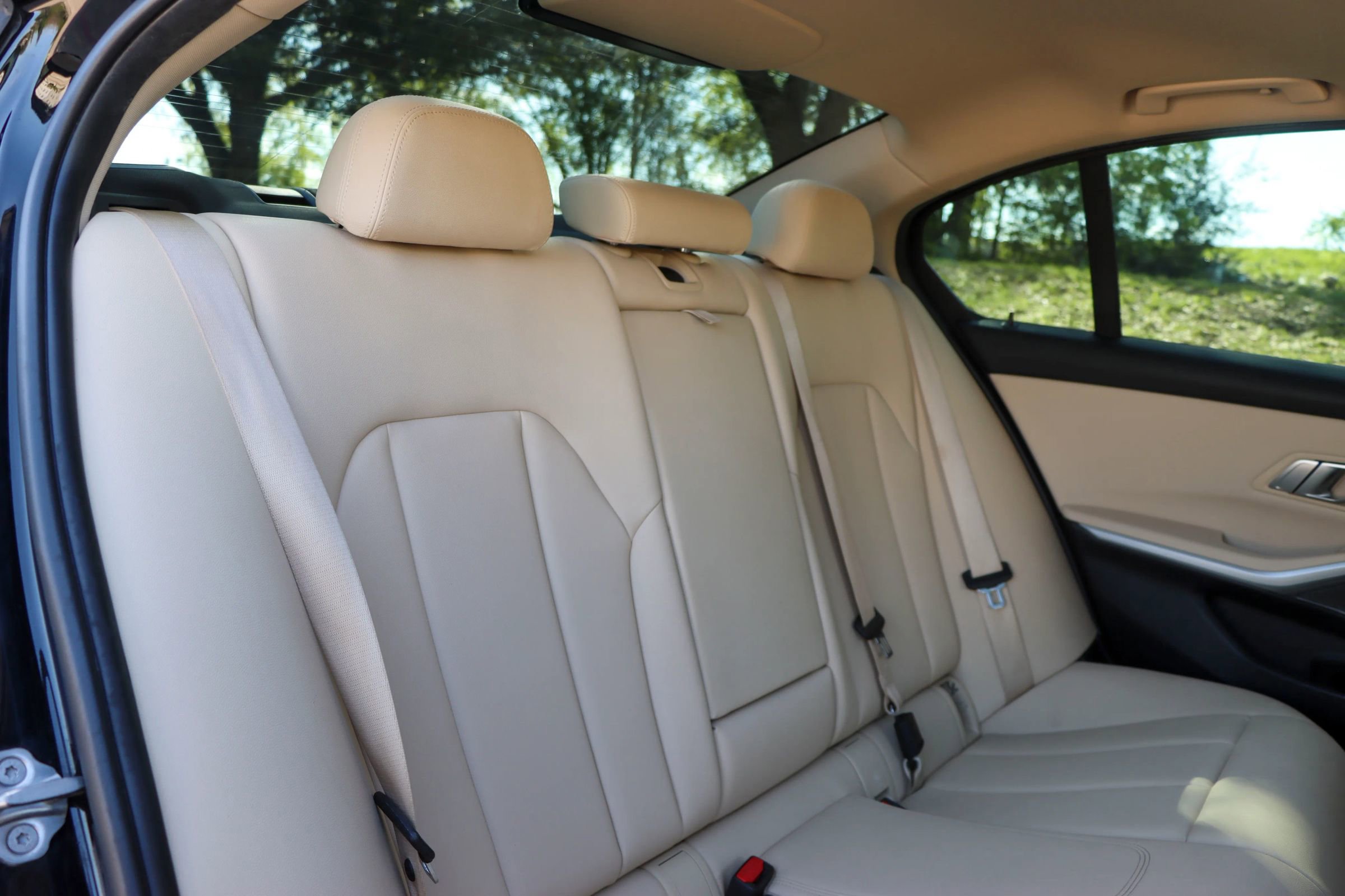 Used 2019 BMW 330i Sedan RWD image 19