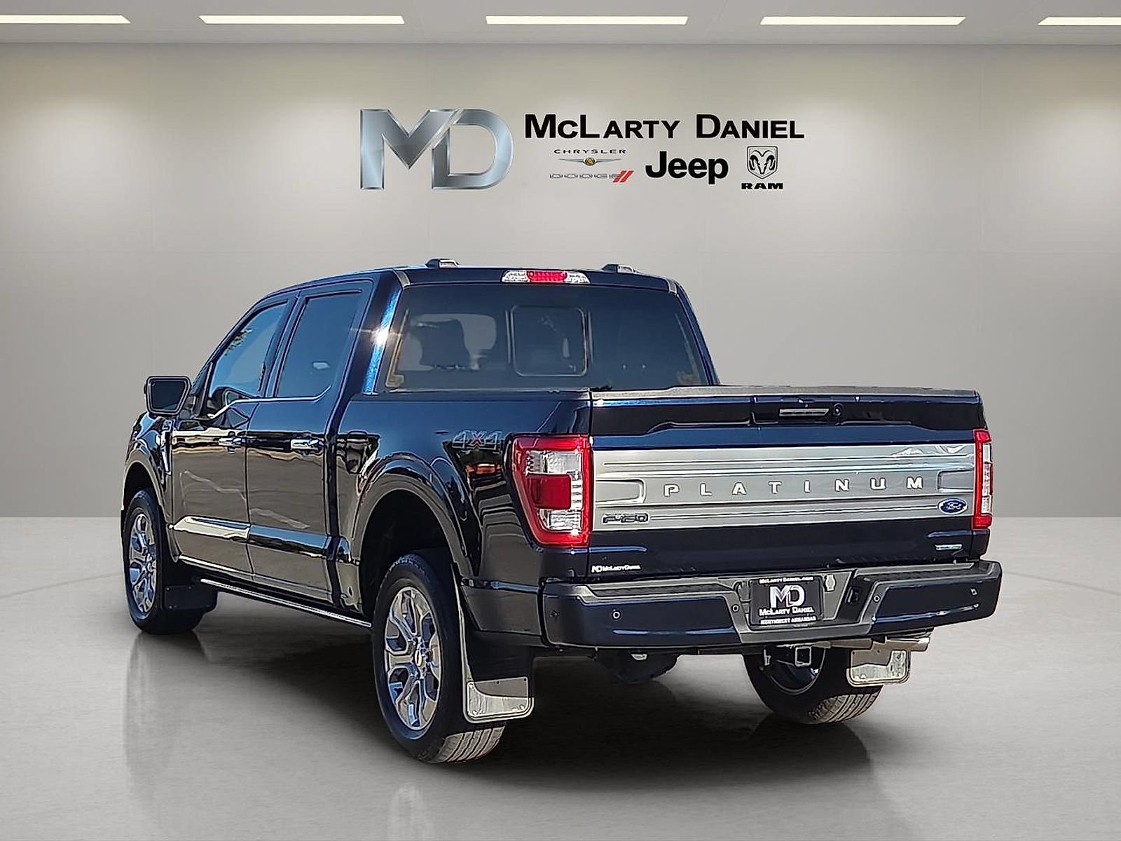 Used 2023 Ford F150 Platinum AWD/4WD image 4