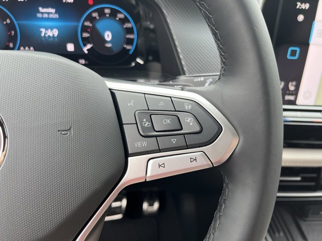 New 2026 Volkswagen Atlas Cross Sport SEL Premium R-Line image 22