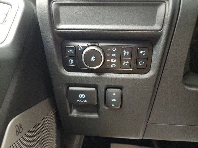 New 2025 Ford F150 Lariat w/ Equipment Group 501A Mid image 22