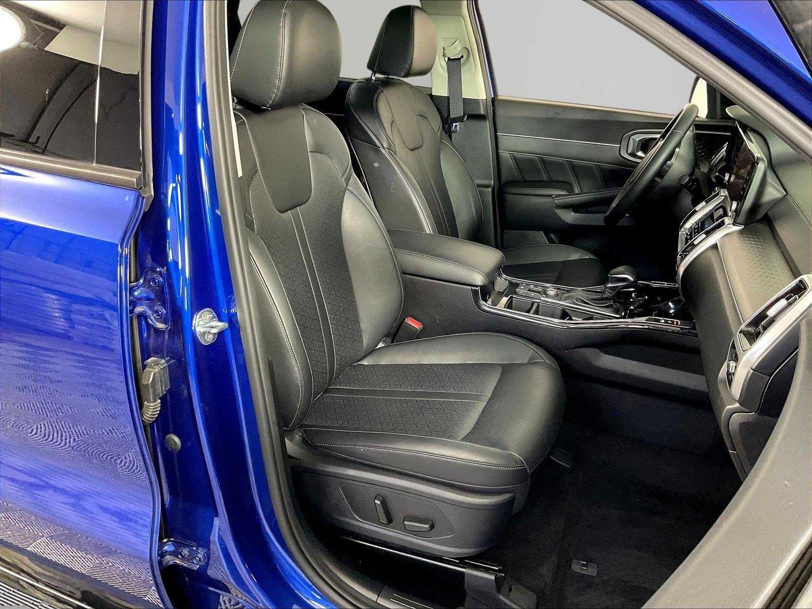 Used 2022 Kia Sorento SX AWD/4WD image 30