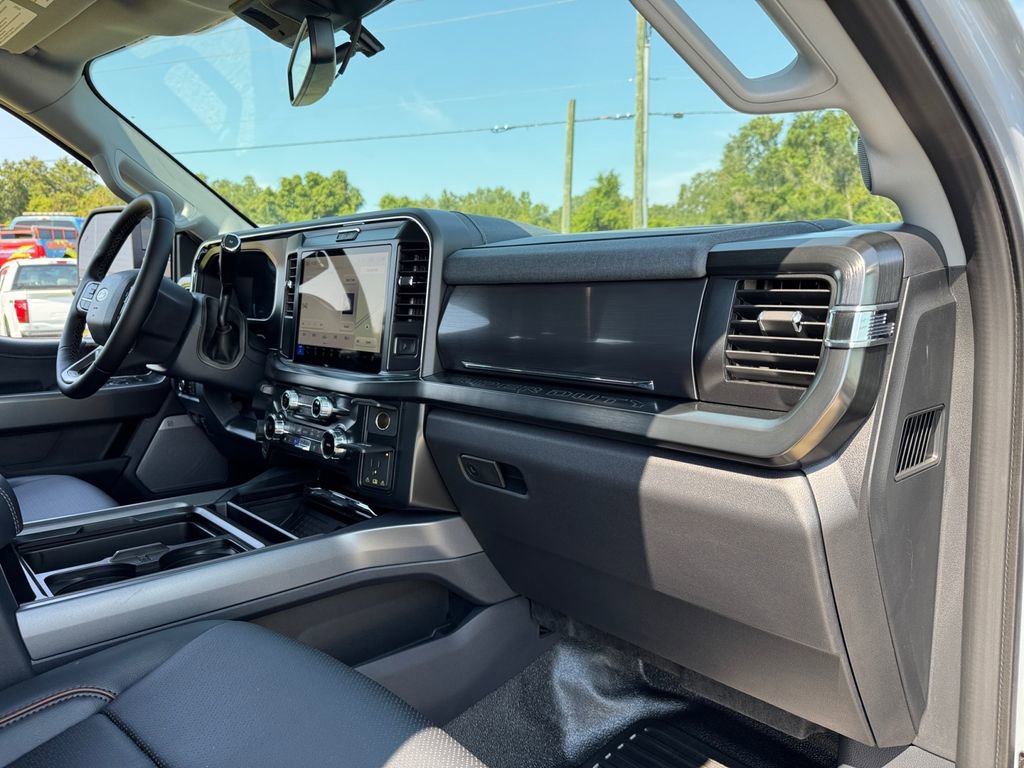 New 2026 Ford F250 Lariat image 19