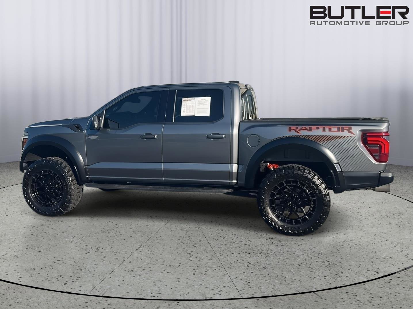 Used 2025 Ford F150 Raptor AWD/4WD image 3