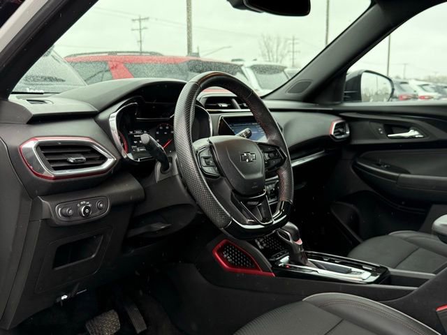 Used 2023 Chevrolet TrailBlazer RS w/ Convenience Package AWD/4WD image 14