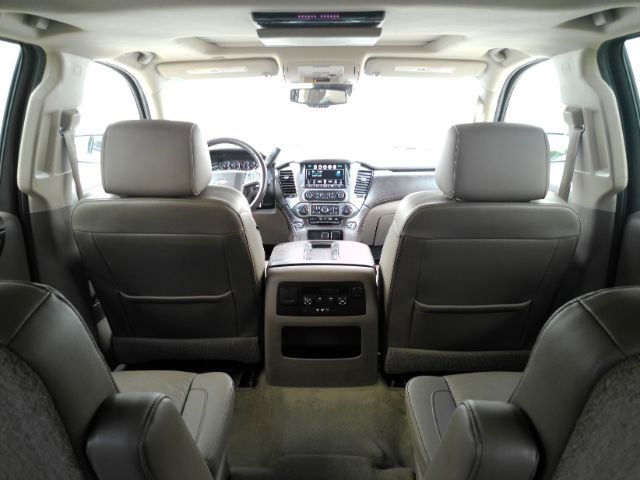 Used 2016 Chevrolet Suburban LT RWD image 37