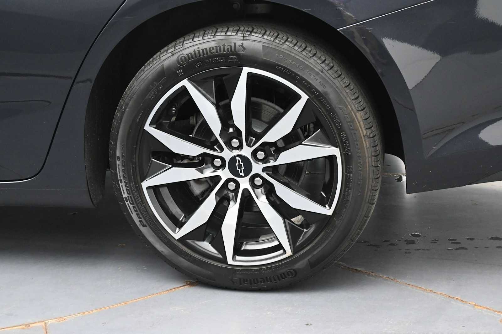 Used 2023 Chevrolet Malibu RS FWD image 5