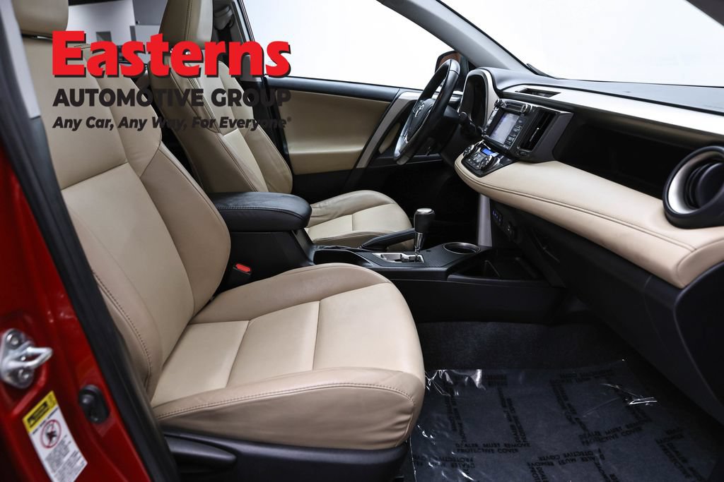 Used 2015 Toyota RAV4 Limited AWD/4WD image 50