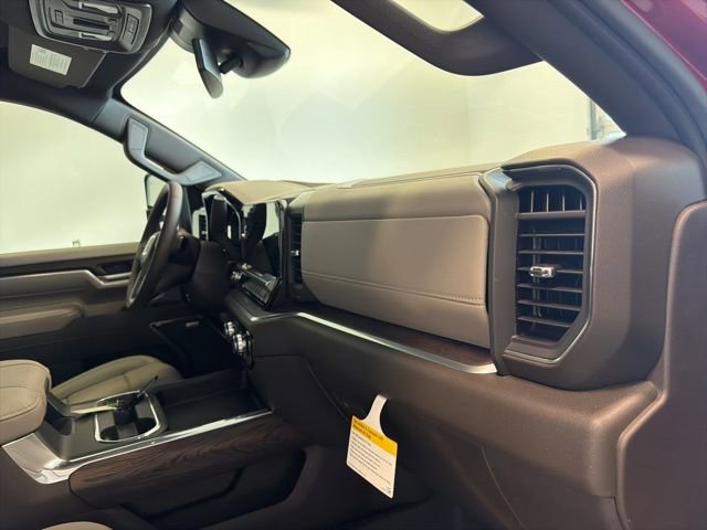 New 2026 GMC Sierra 3500 SLT w/ SLT Premium Package AWD/4WD image 26