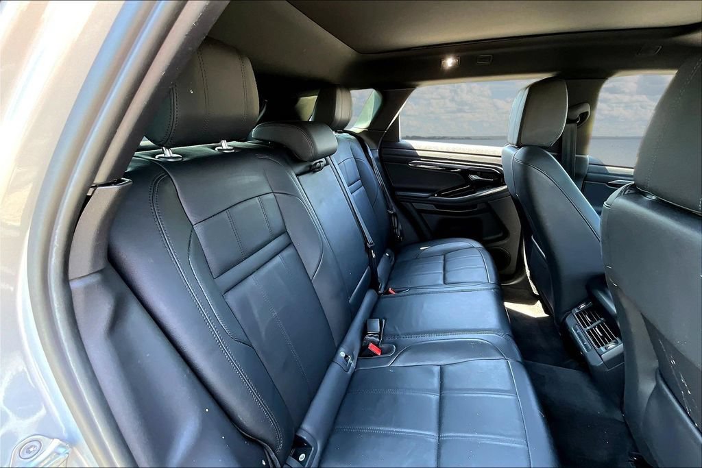 Used 2021 Land Rover Range Rover Evoque R-Dynamic S AWD/4WD image 25