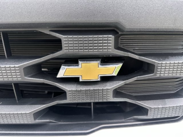 Used 2025 Chevrolet Silverado 1500 W/T w/ WT Value Package RWD image 10