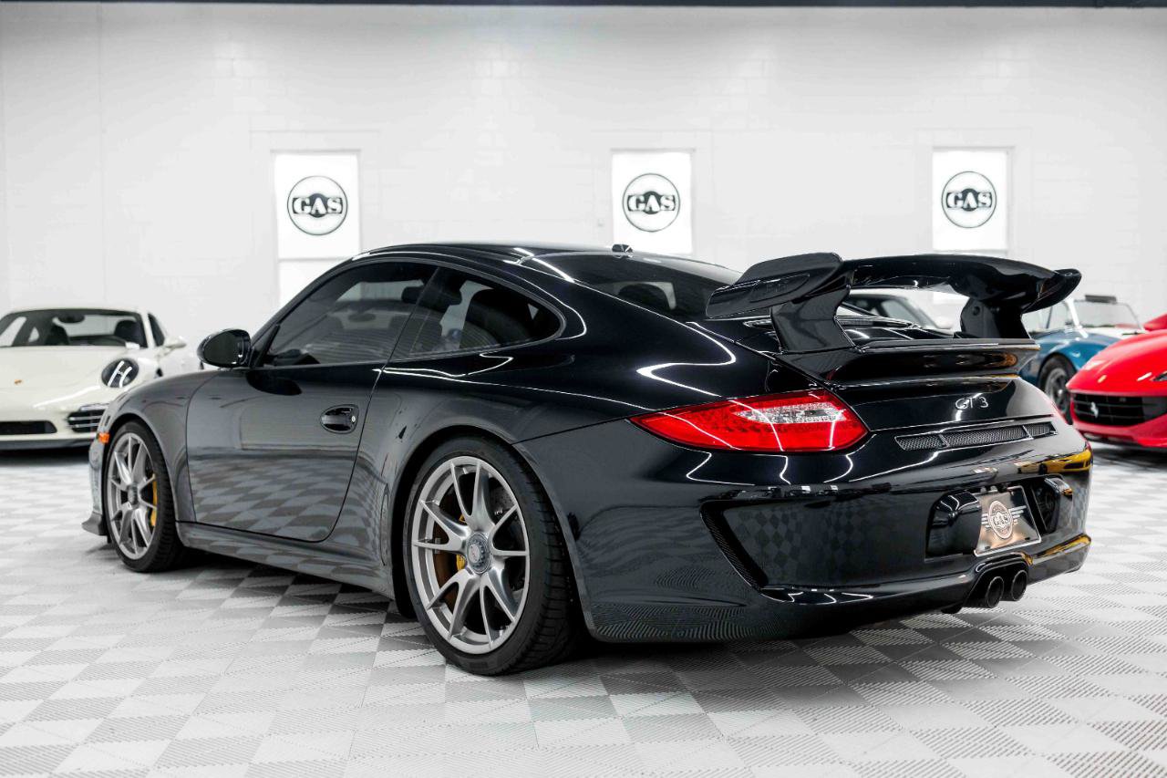 Used 2010 Porsche 911 GT3 RWD image 10