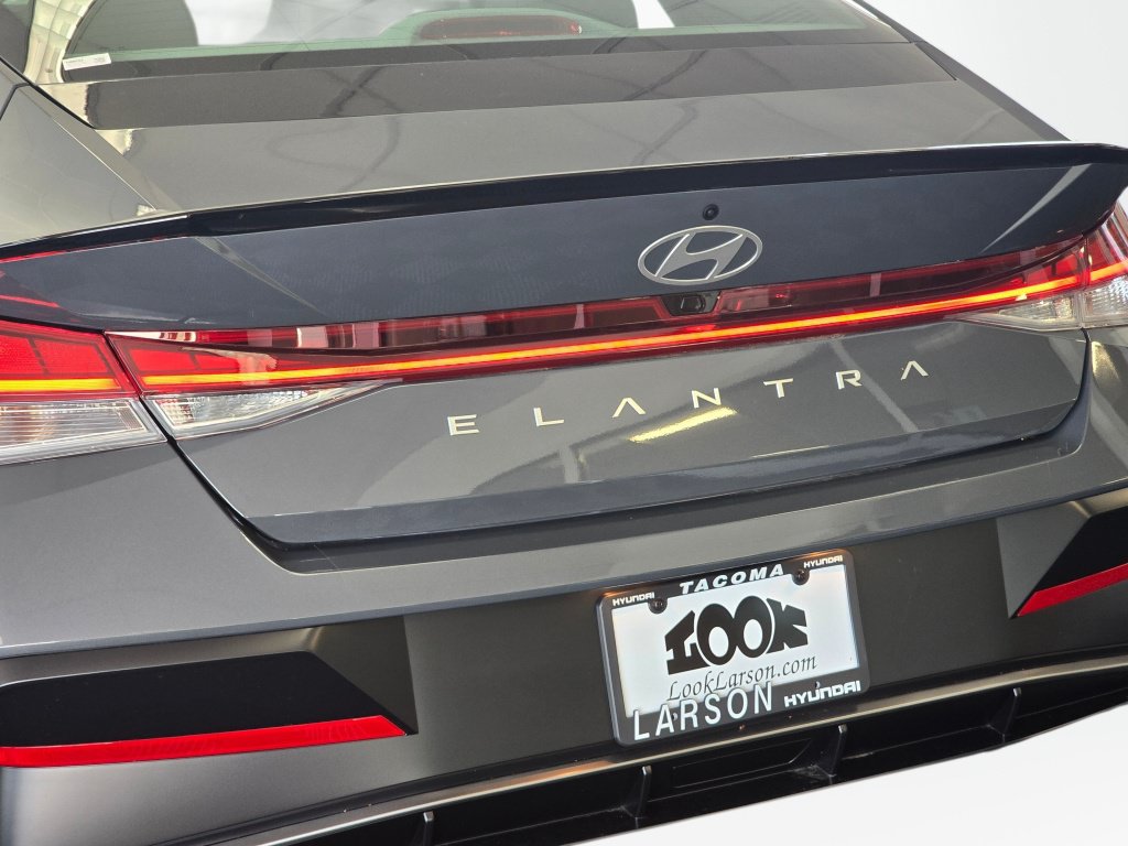 New 2026 Hyundai Elantra SEL Sport Premium FWD image 14
