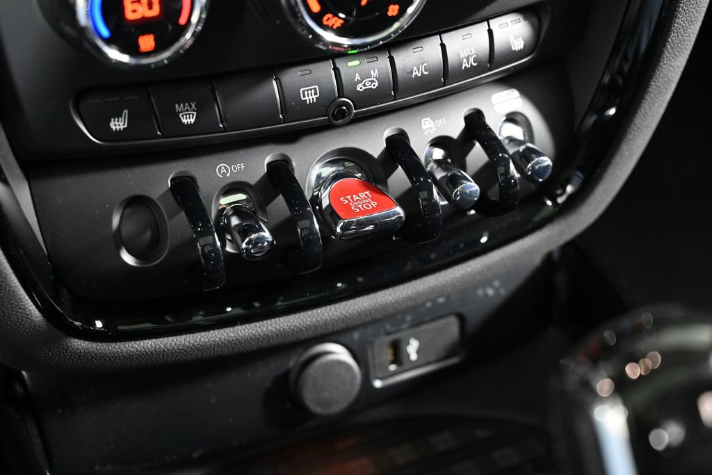 Used 2024 MINI Cooper Clubman S image 19
