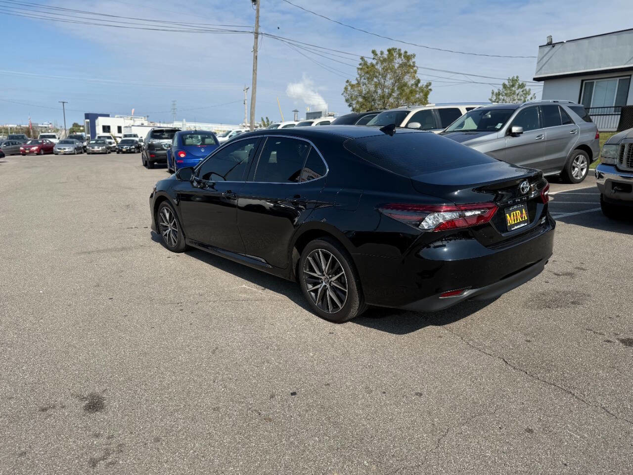 Used 2024 Toyota Camry XLE image 8