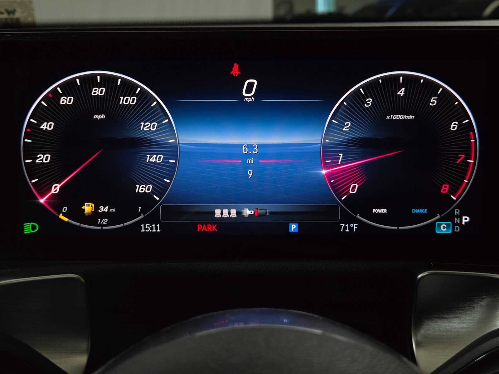 New 2026 Mercedes-Benz GLB 250 4MATIC image 25