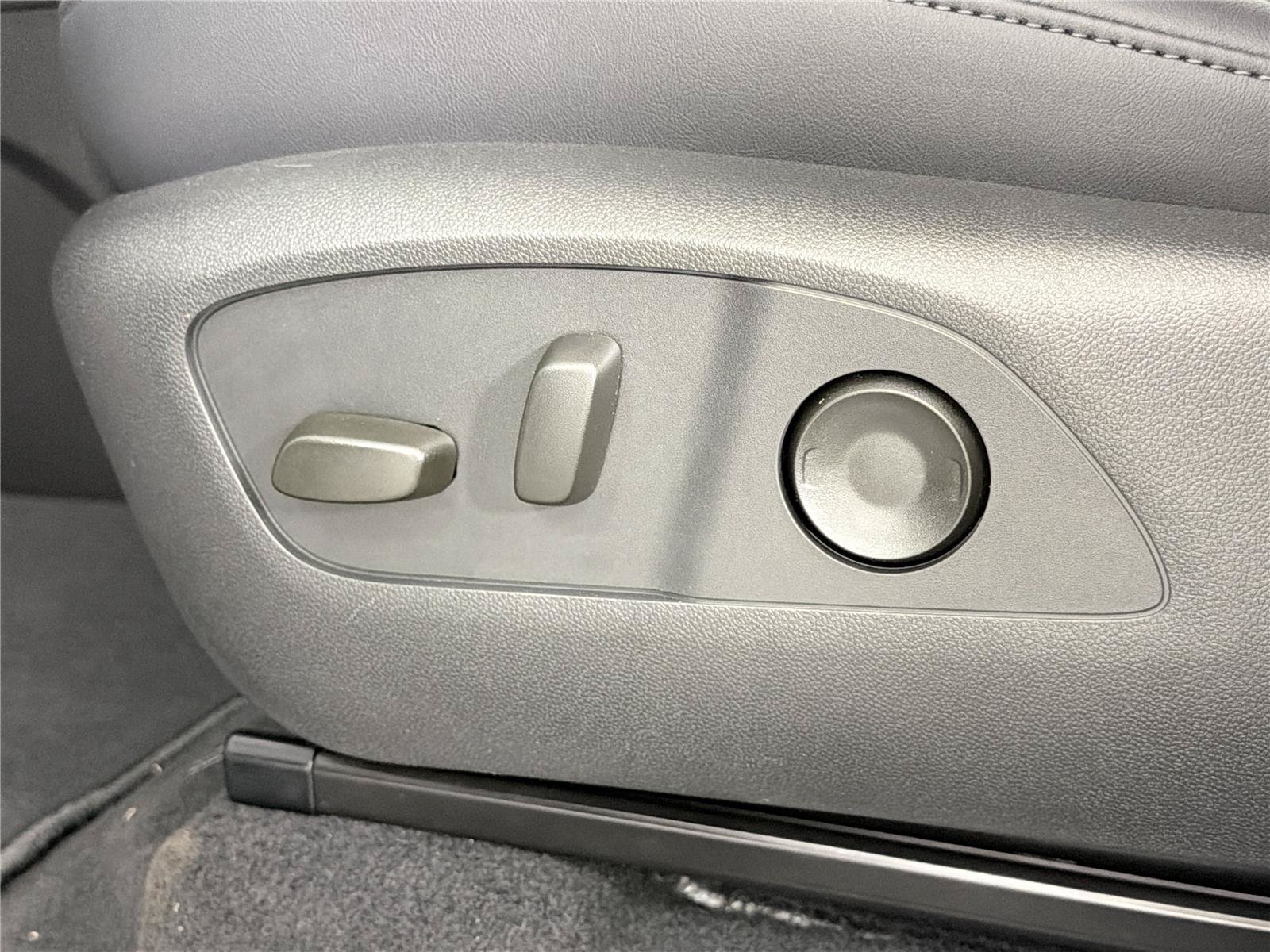New 2026 GMC Acadia Elevation w/ Black Edition FWD image 8