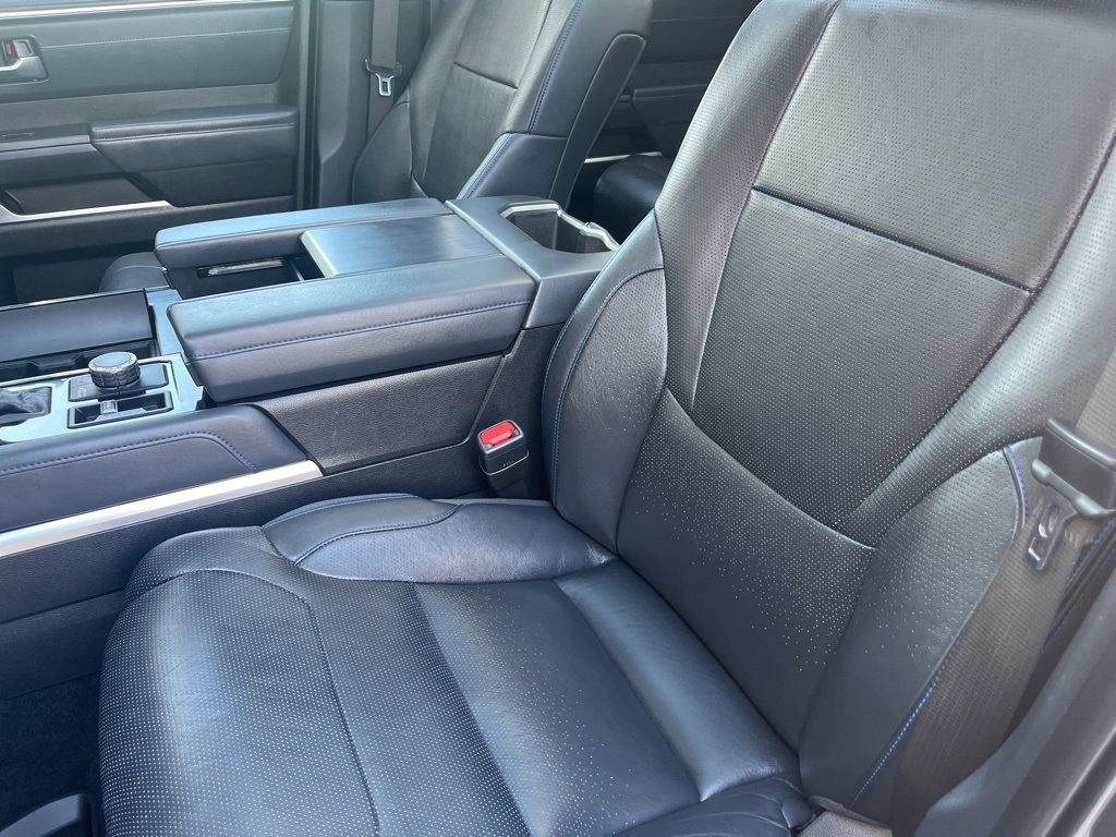 Used 2022 Toyota Tundra Platinum image 8