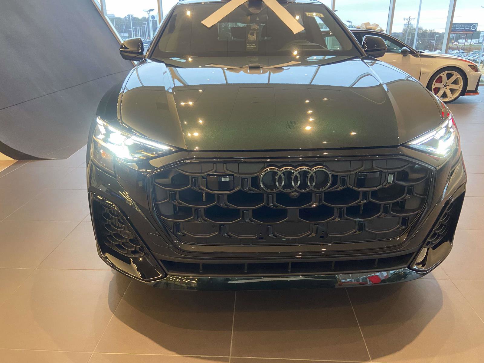 New 2026 Audi SQ8 Prestige image 2