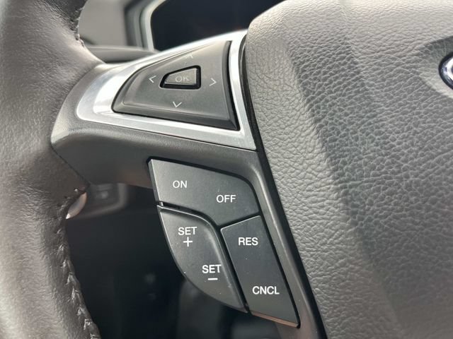 Used 2014 Ford Fusion Titanium AWD/4WD image 34