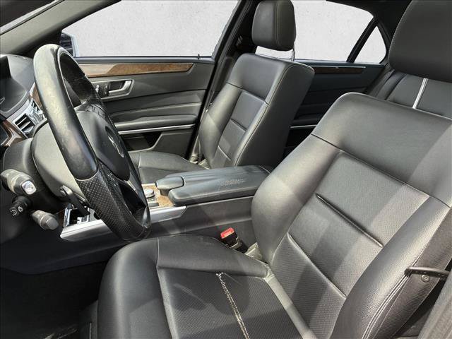 Used 2014 Mercedes-Benz E 350 4MATIC Sedan image 12