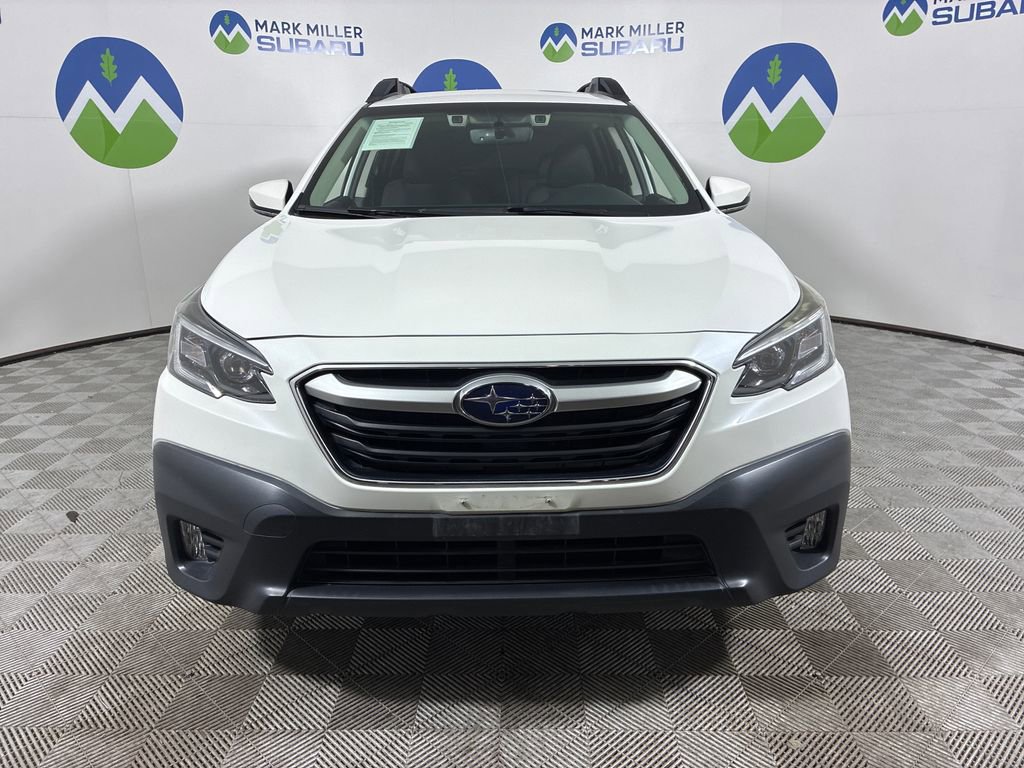 Used 2021 Subaru Outback Premium image 3