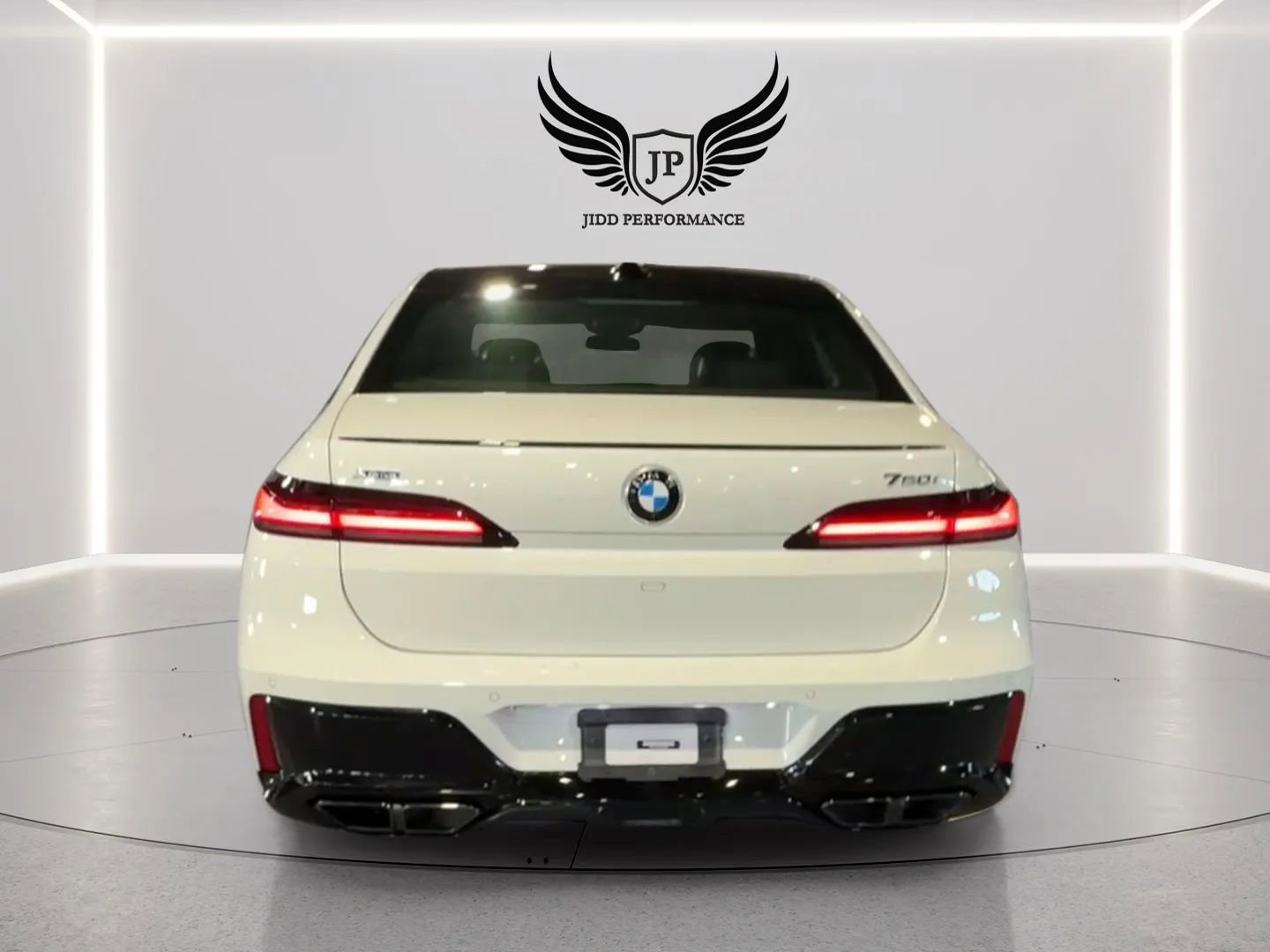 Used 2023 BMW 760i xDrive w/ Executive Package AWD/4WD image 39