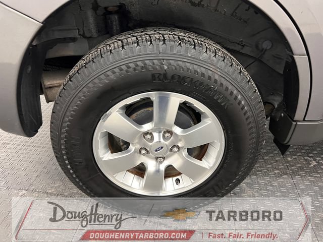 Used 2011 Ford Escape Limited w/ 302A Rapid Spec Order Code FWD image 17