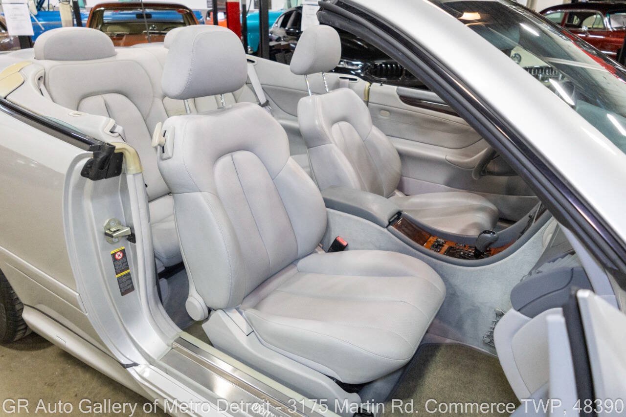 Used 2003 Mercedes-Benz CLK 430 Cabriolet image 39