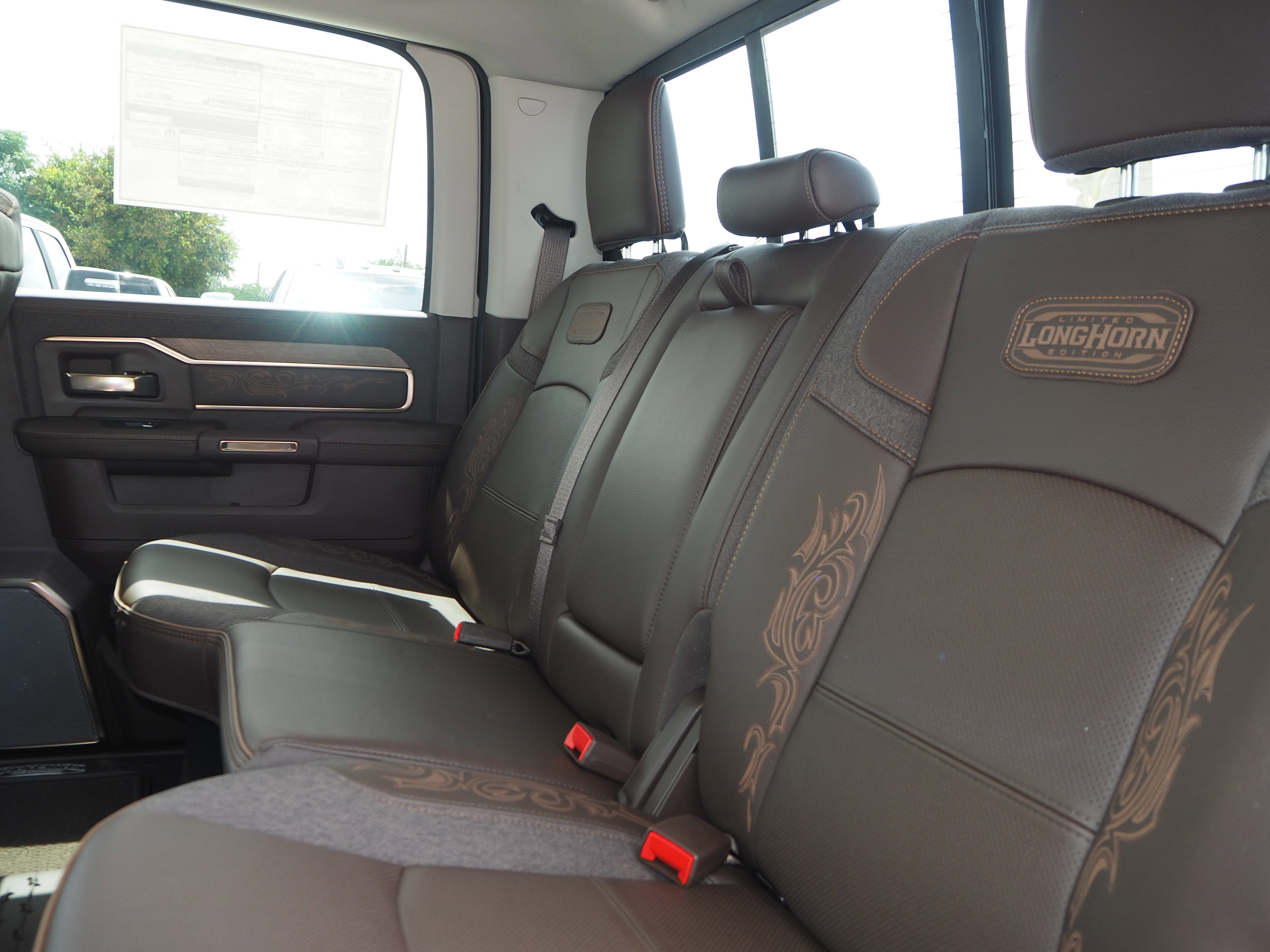 New 2025 RAM 2500 Limited AWD/4WD image 13