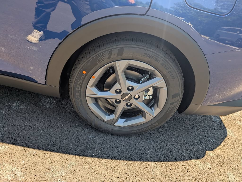 New 2026 Kia K4 FWD image 22