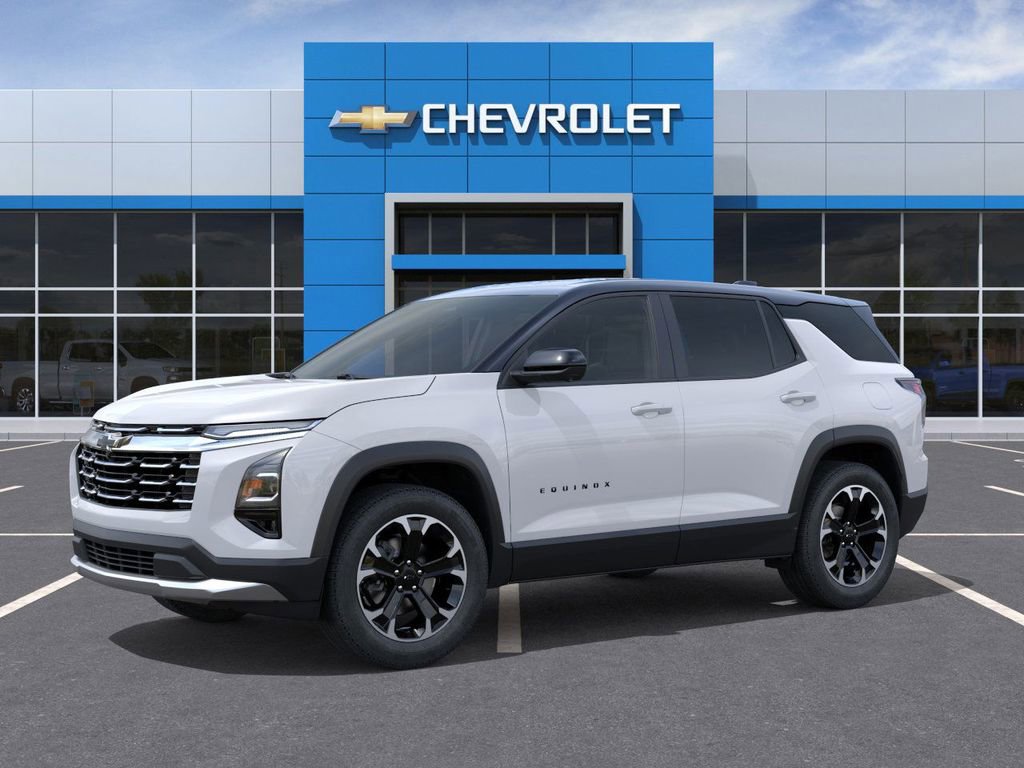 New 2026 Chevrolet Equinox LT image 2