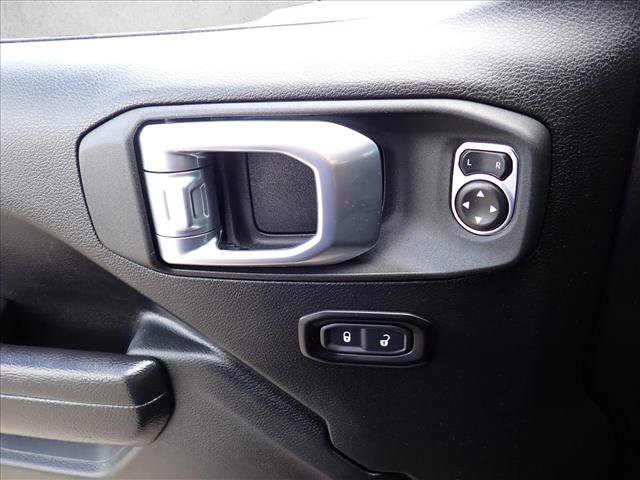 Used 2024 Jeep Wrangler Unlimited w/ Convenience Group AWD/4WD image 11