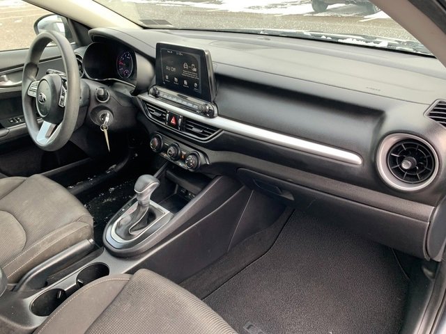 Used 2020 Kia Forte LXS image 11