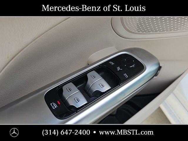 Certified 2025 Mercedes-Benz C 300 4MATIC Sedan image 17