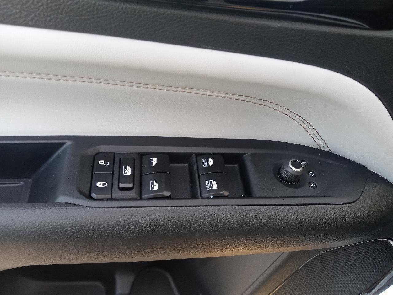 Used 2024 Jeep Compass Limited image 7