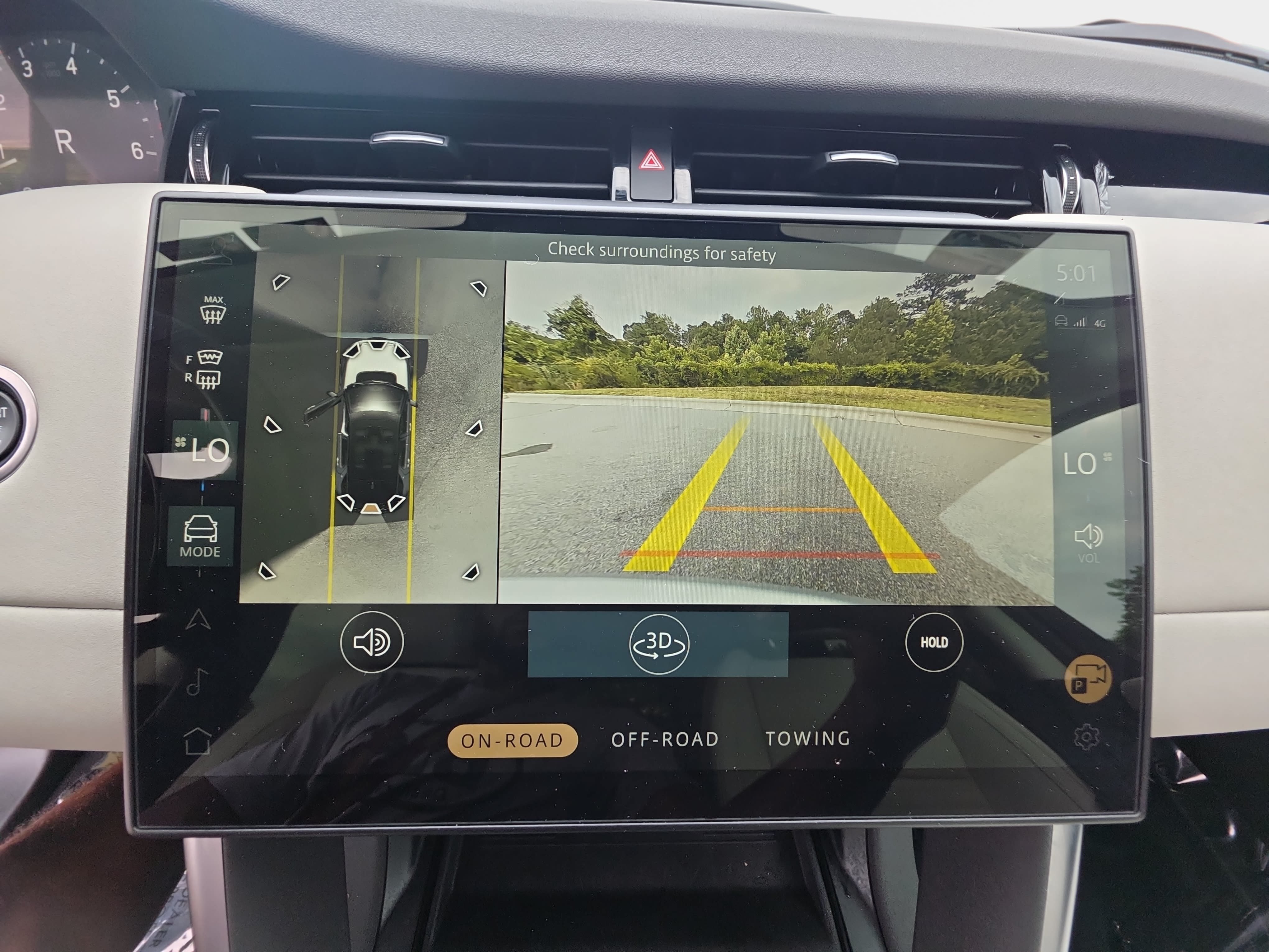 Used 2025 Land Rover Discovery Sport S AWD/4WD image 24