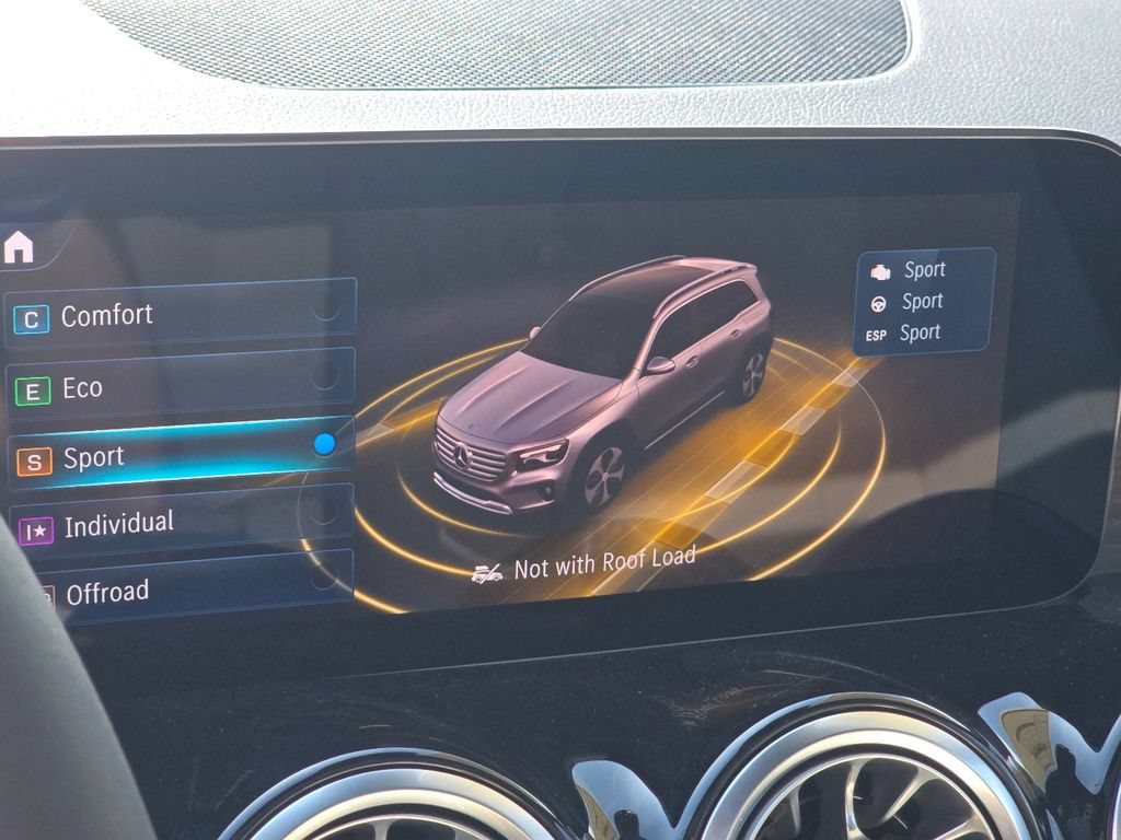 New 2026 Mercedes-Benz GLB 250 4MATIC image 33