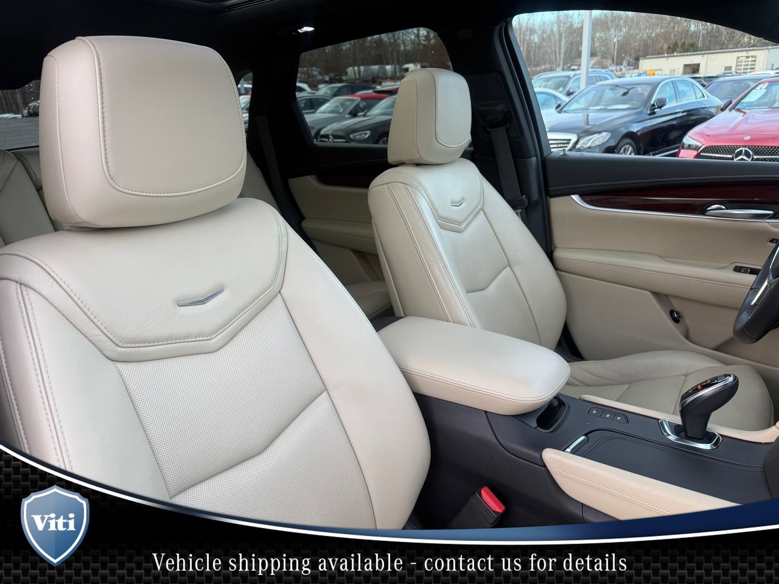 Used 2018 Cadillac XT5 Luxury w/ Driver Awareness Package image 31