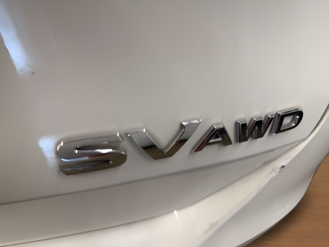 Used 2016 Nissan Rogue SV AWD/4WD image 9