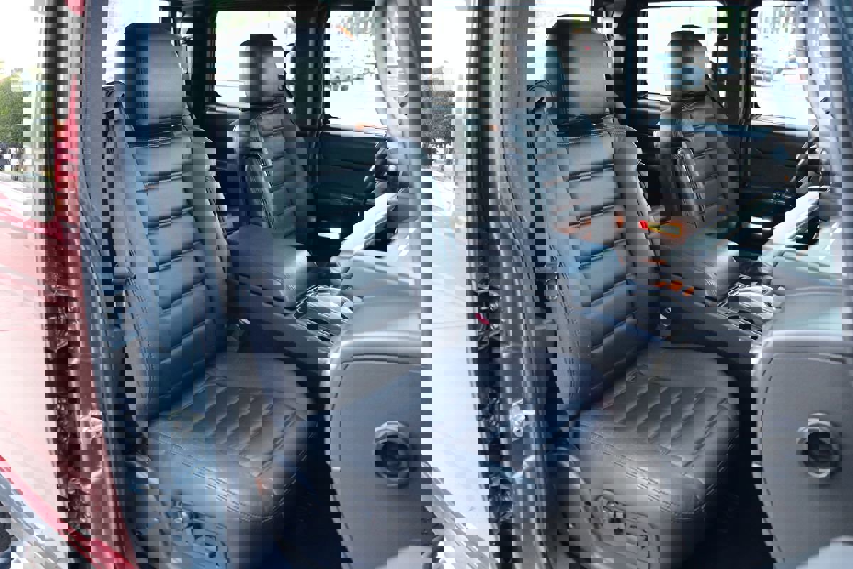 Used 2005 HUMMER H2 SUT w/ Preferred Equipment Group image 35