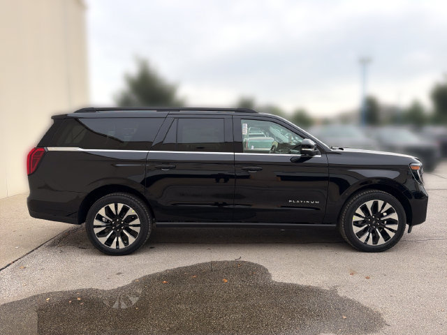 New 2027 Ford Expedition Max Platinum w/ Driver's Package AWD/4WD image 3