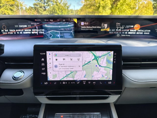 New 2026 Lincoln Nautilus Reserve w/ Jet Appearance Package AWD/4WD image 18