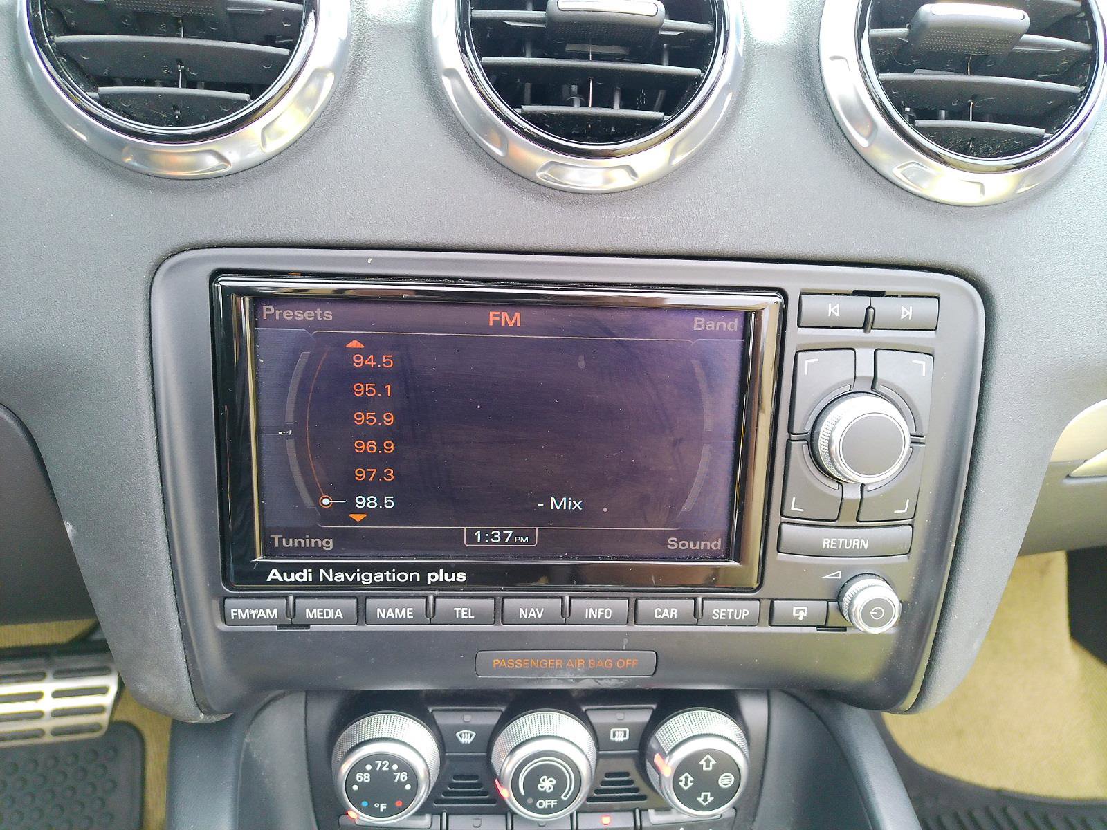 Used 2015 Audi TT 2.0T w/ Fine Nappa Leather Package image 19