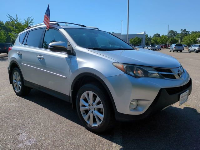 Used 2014 Toyota RAV4 Limited w/ Technology Package AWD/4WD image 2