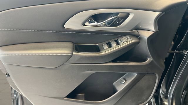 Used 2023 Chevrolet Traverse LT w/ LPO, Floor Liner Package image 45