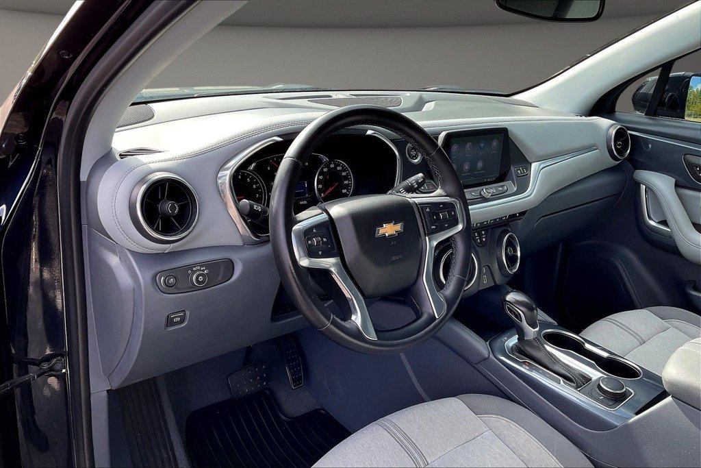 Used 2020 Chevrolet Blazer LT FWD image 20