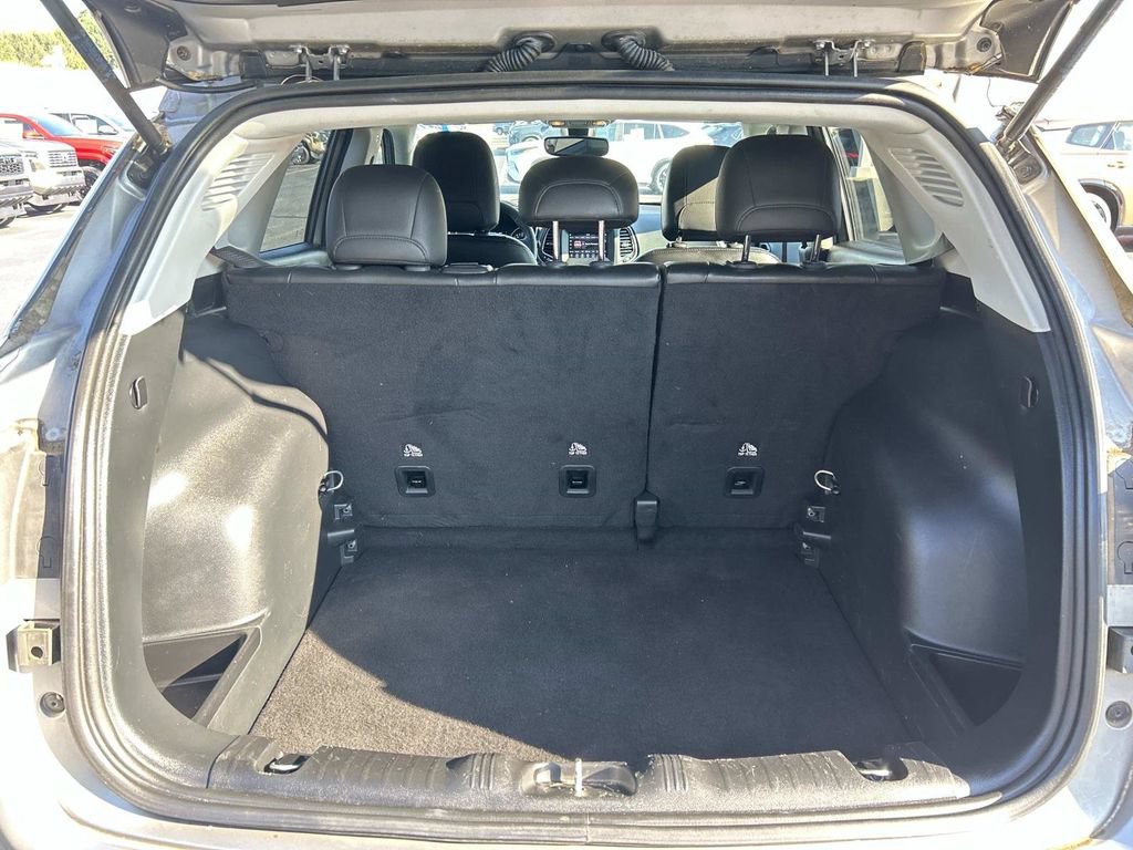 Used 2021 Jeep Compass Latitude FWD image 12