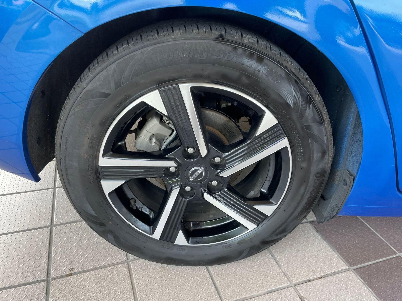 Used 2024 Nissan Sentra SV image 28