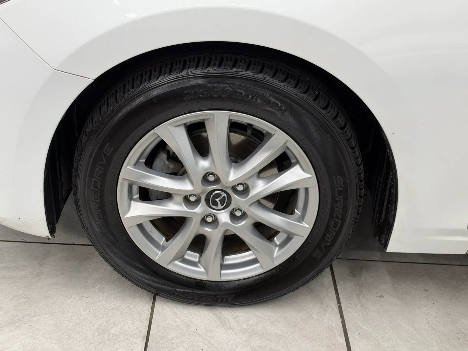 Used 2016 MAZDA MAZDA3 i Sport w/ Preferred Equipment Package FWD image 37