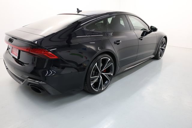 Used 2021 Audi RS 7 Sportback w/ Carbon Optic Package image 74